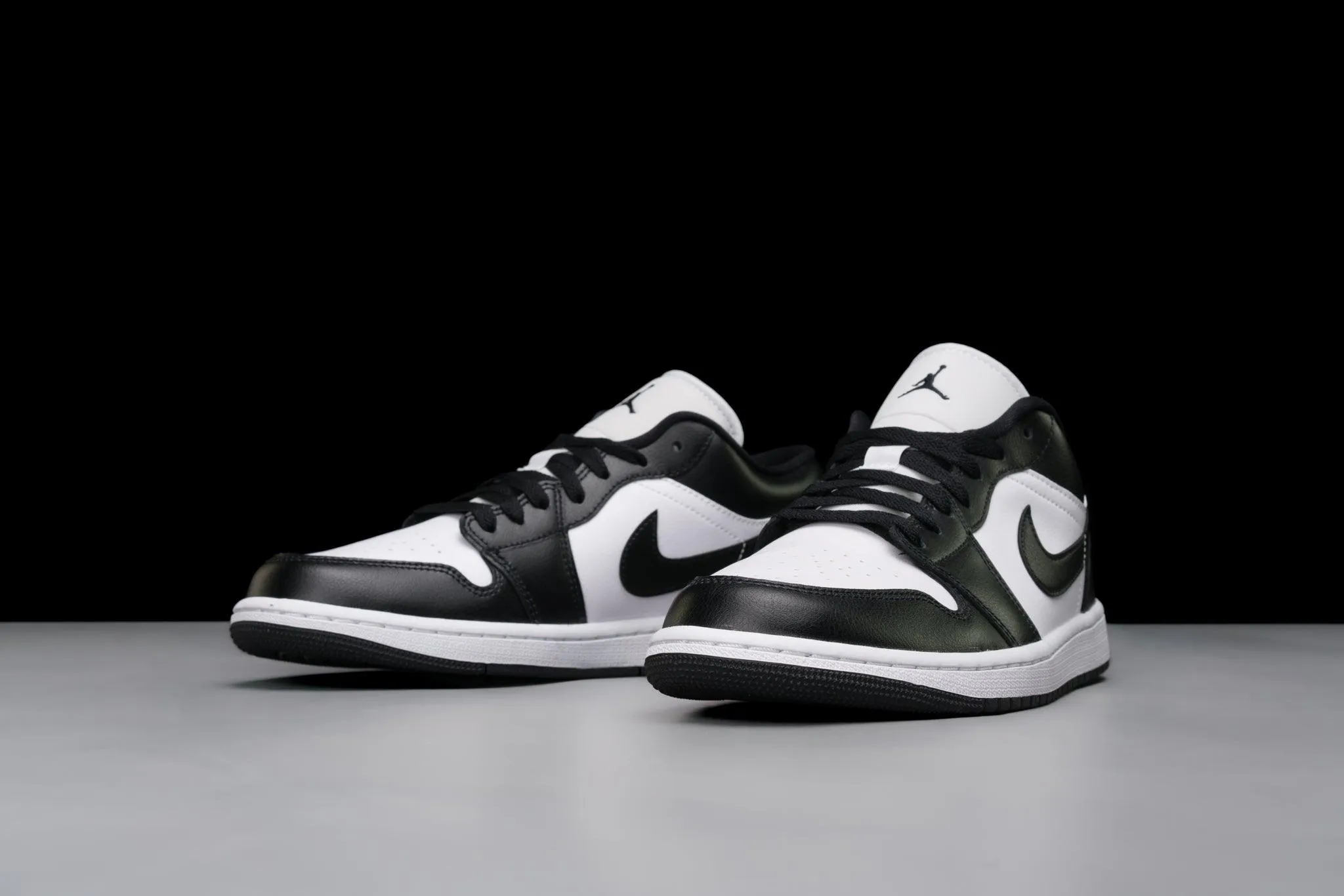 Air Jordan 1 Low WMNS Panda Black/White
