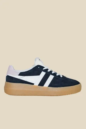 Athena Sneakers