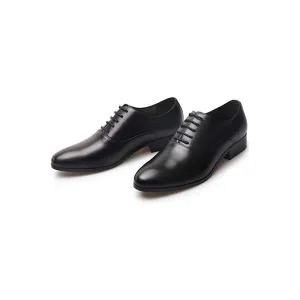 Eldorian Classic Lace-Up Elegance