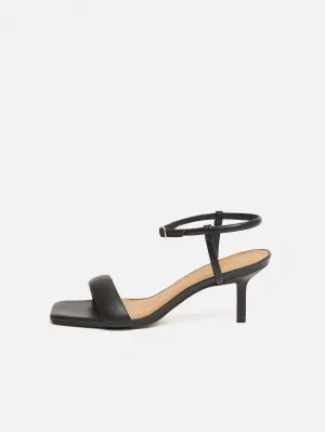 Iris Heel | Black