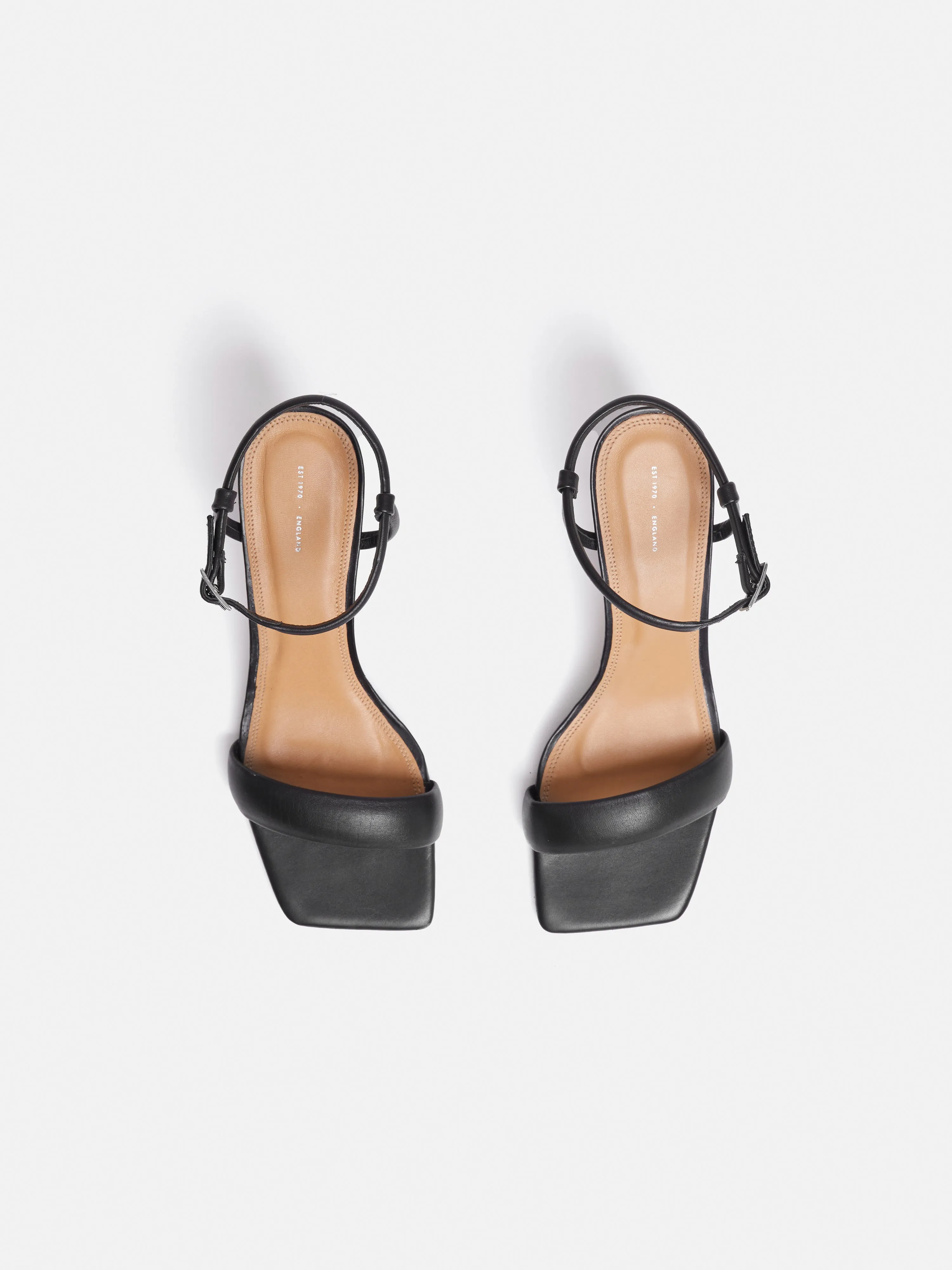 Iris Heel | Black