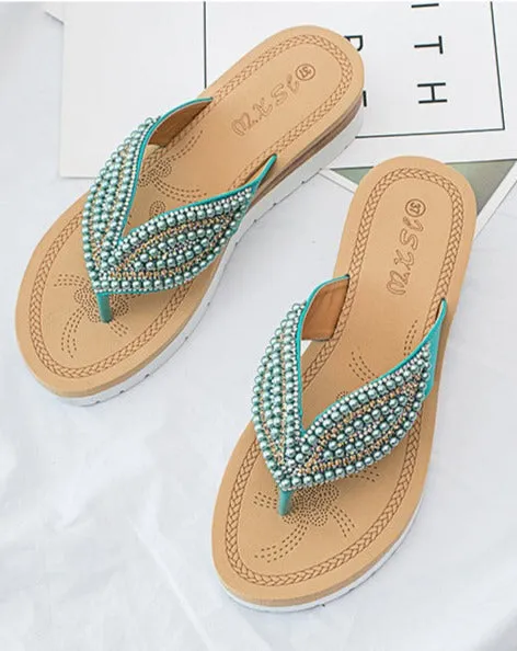Nanccy Rhinestone Eye Personality Pearl Slippers