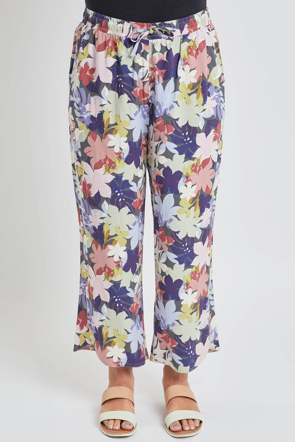 Pull-On Pant With Tulip Hem