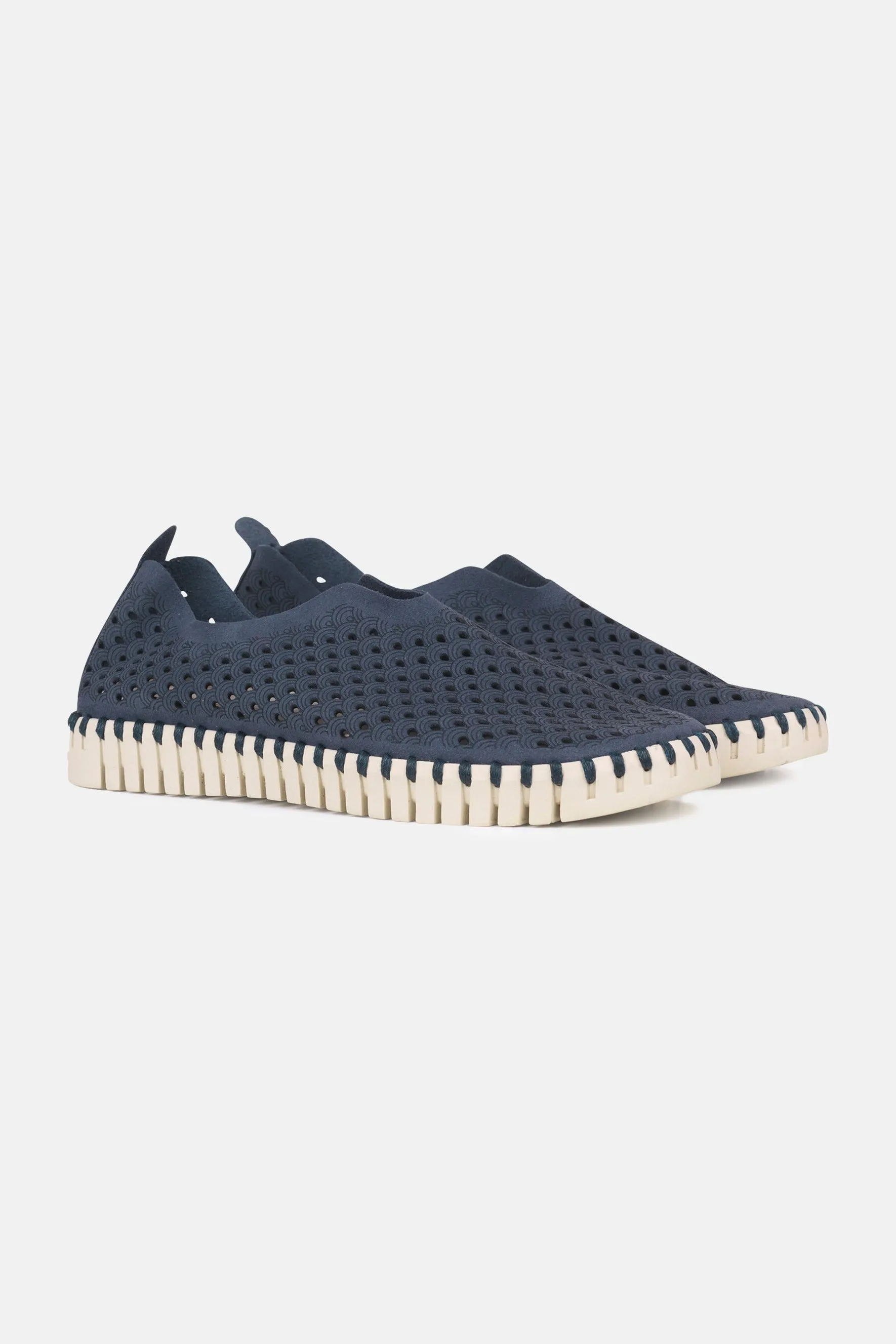 Tulip Sneaker