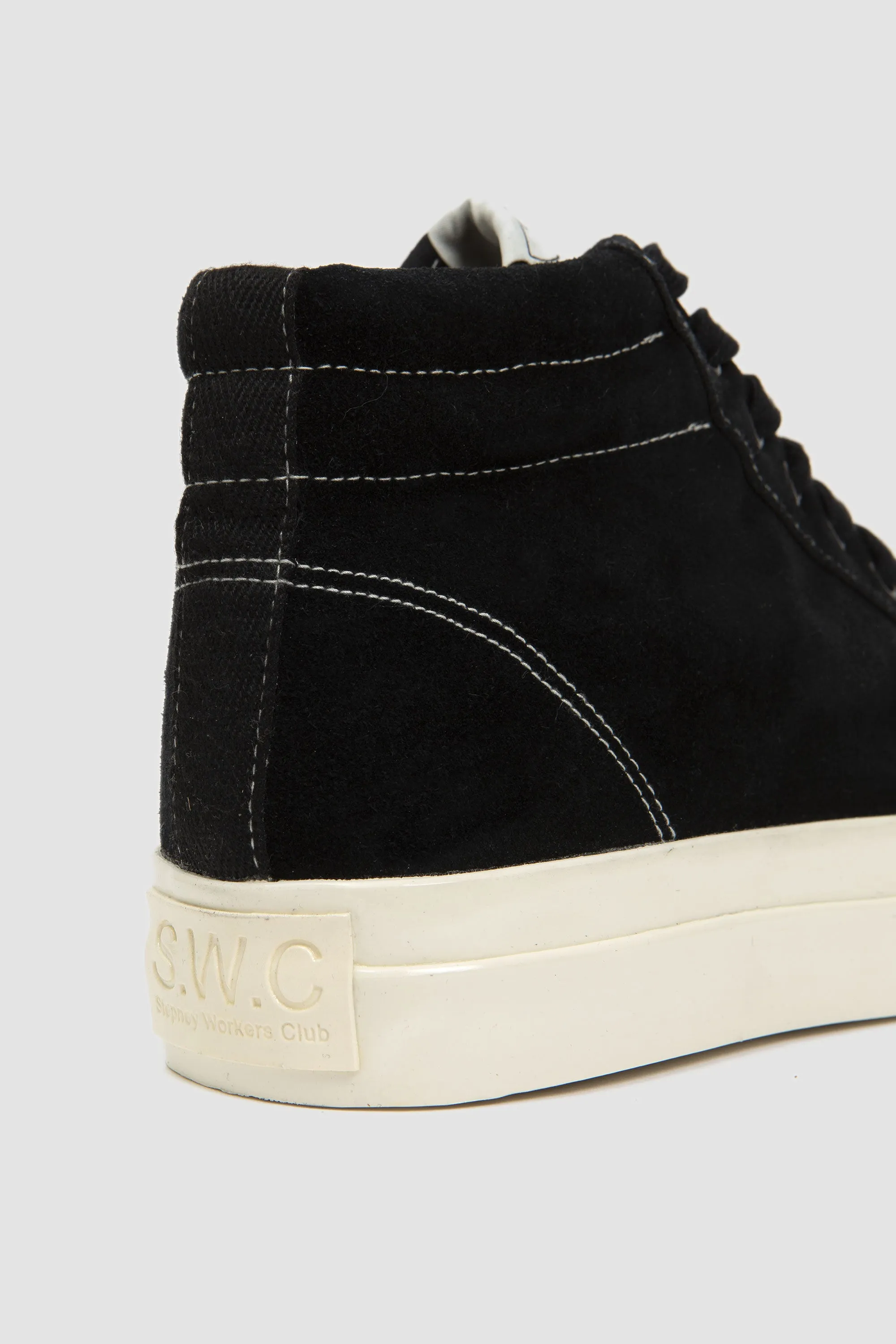Varden Suede Black