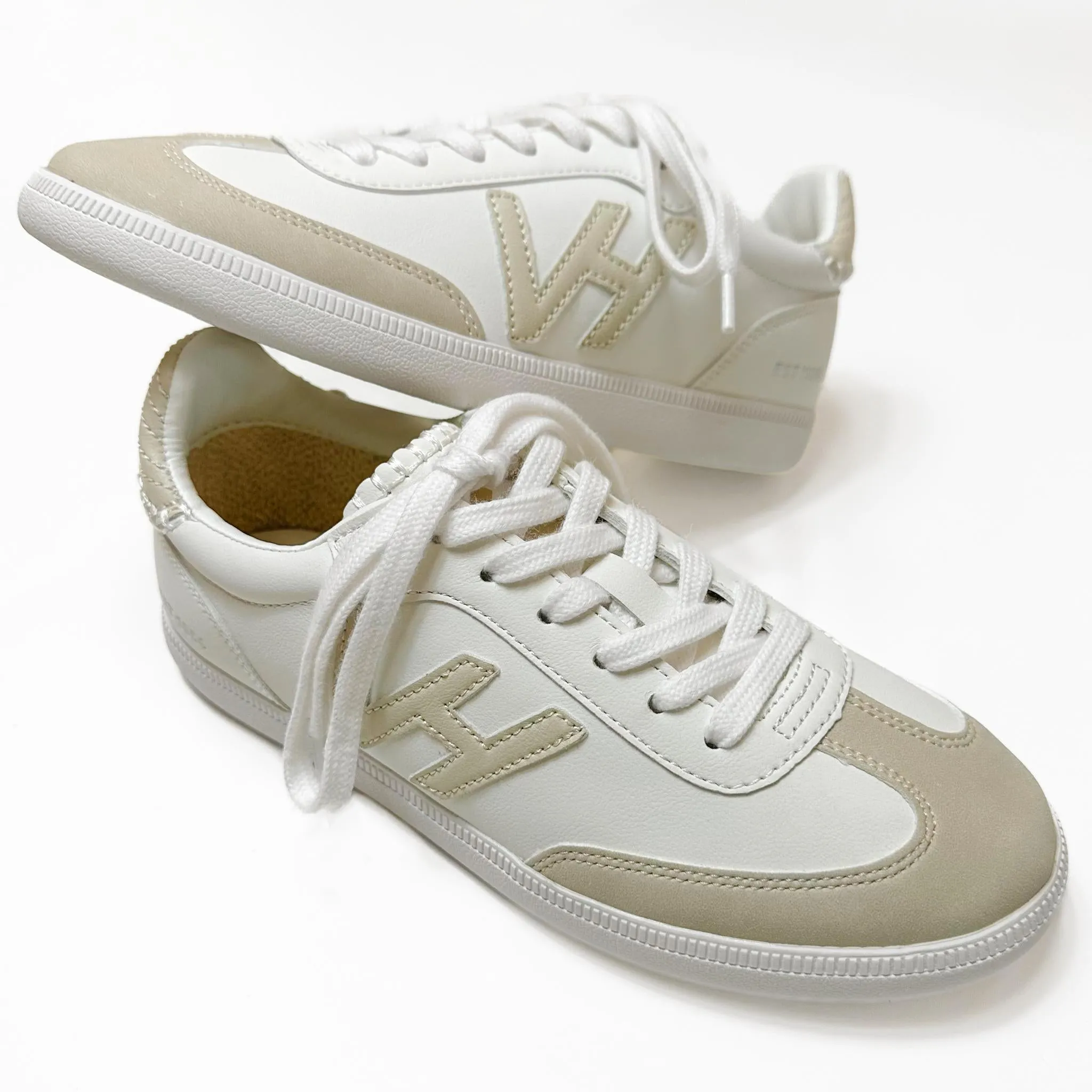 Vintage Havana Crisp 3 Sneakers