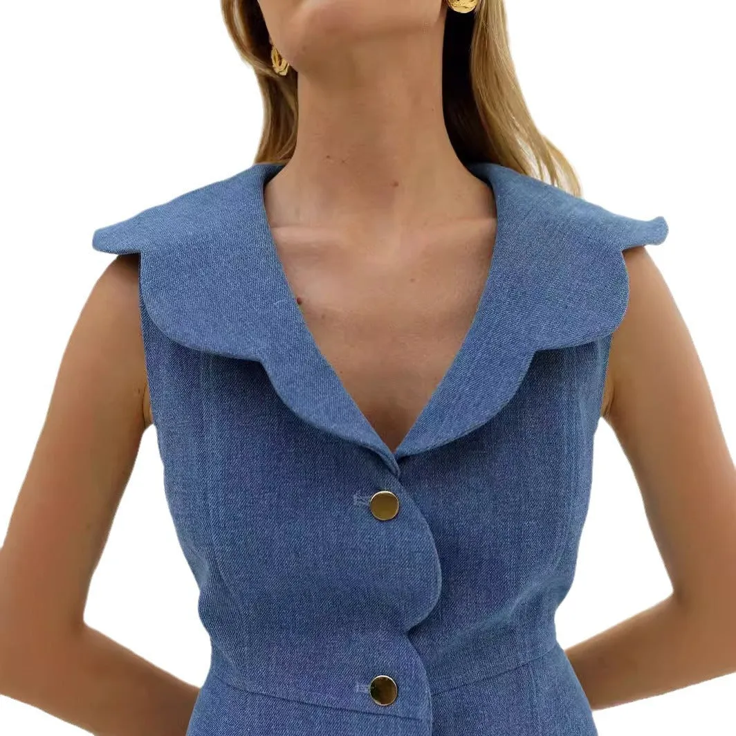 Womens Denim Dress  Tailored Fit  Sleeveless  Scalloped Placket  Above Knee Length